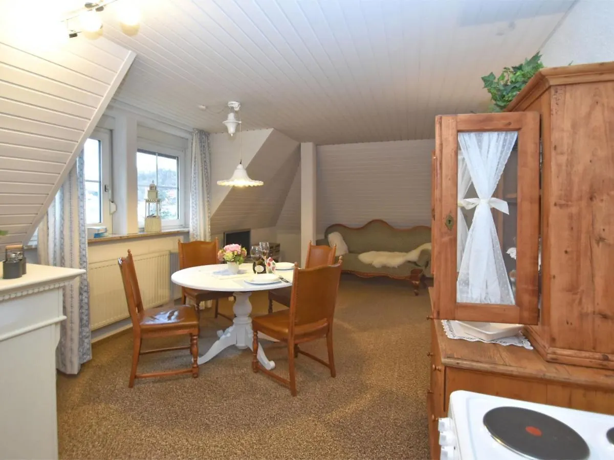 Apartment Holiday Home With Garden In Weissenbrunn Germany