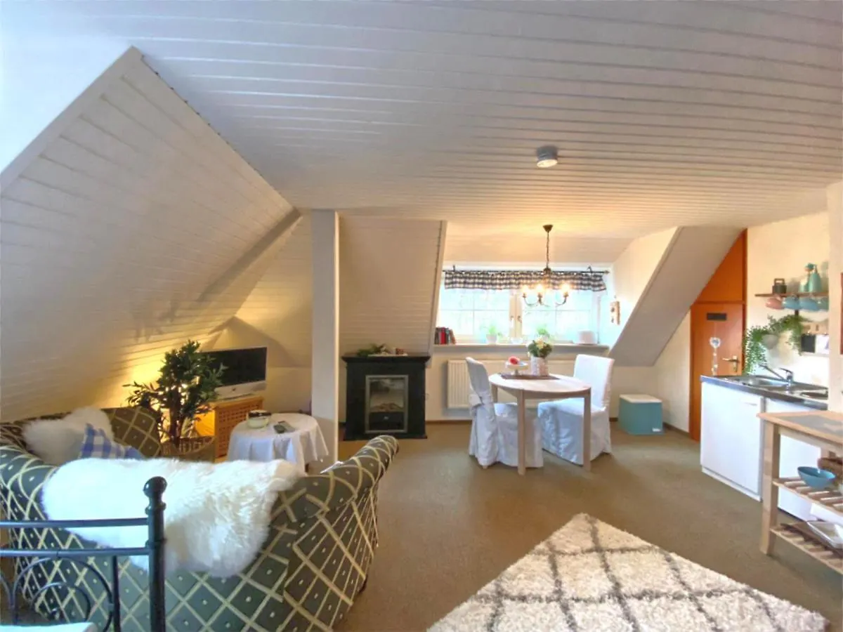 Holiday Home With Garden In Weissenbrunn Lejlighed