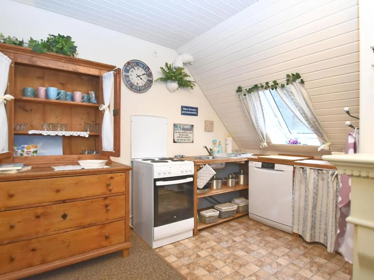 Holiday Home With Garden In Weissenbrunn