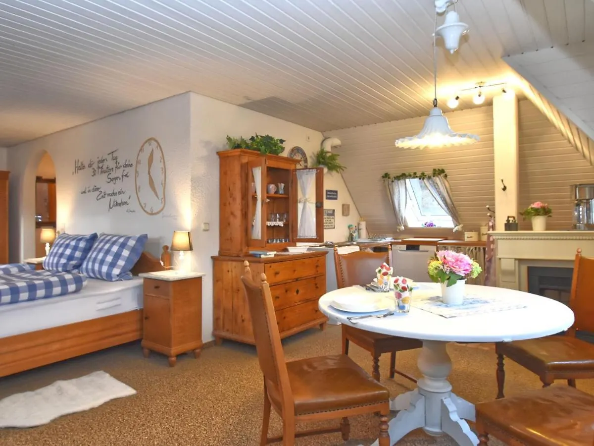 Holiday Home With Garden In Weissenbrunn